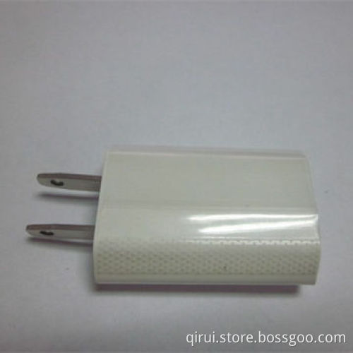 Phone travel charger, weighs 21g